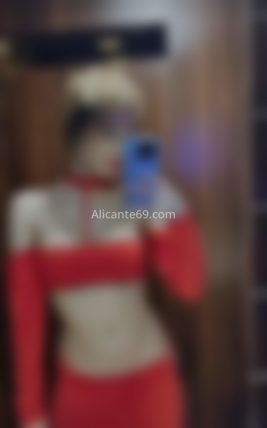 Nerea, Colombiana de 22 años para ti. 643753825. Citas en ALICANTE, ALICANTE. www.alicante69.com.