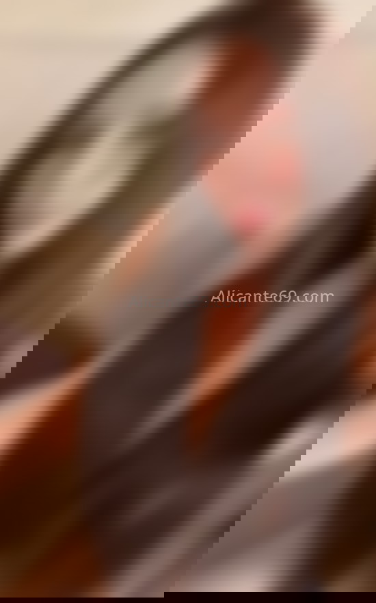 Linda, trans brasileña. 643764262. Citas en ALICANTE, ALICANTE. www.alicante69.com.