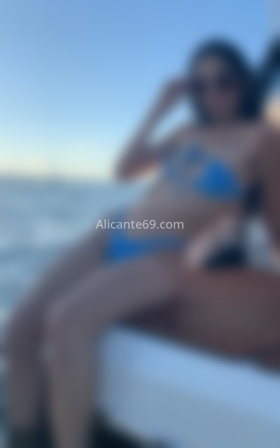 Laura. 666609205. Citas en ALICANTE, ALICANTE. www.alicante69.com.