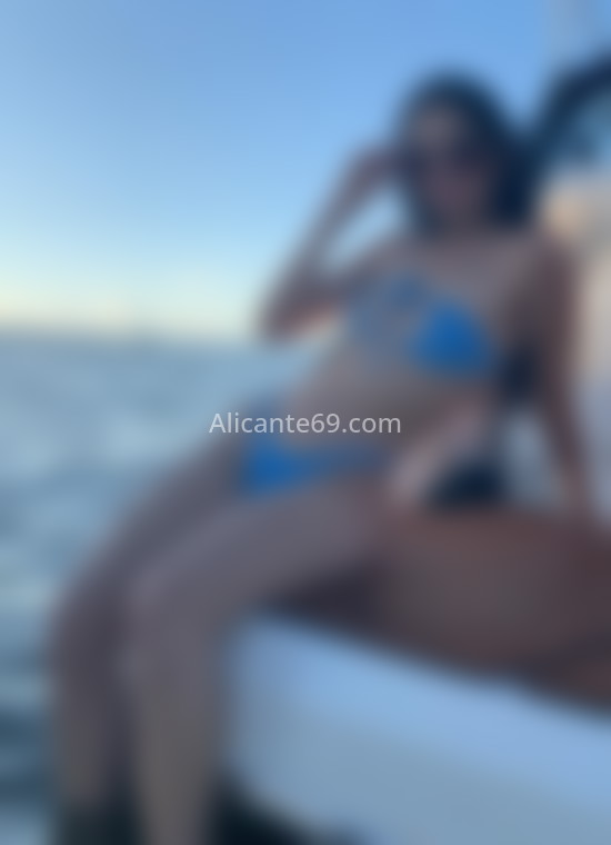 Laura. 666609205. Citas en ALICANTE, ALICANTE. www.alicante69.com.