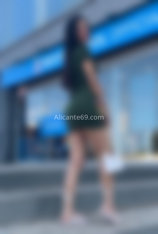 Laura. 666609205. Citas en ALICANTE, ALICANTE. www.alicante69.com.