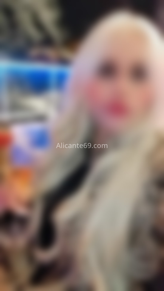 Adri, venezolana . 613820605. Citas en ALICANTE, ALICANTE. www.alicante69.com.