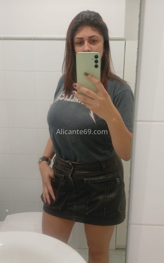 Sara, madurita colombiana . 624781297. Citas en ALICANTE, ALICANTE. www.alicante69.com.