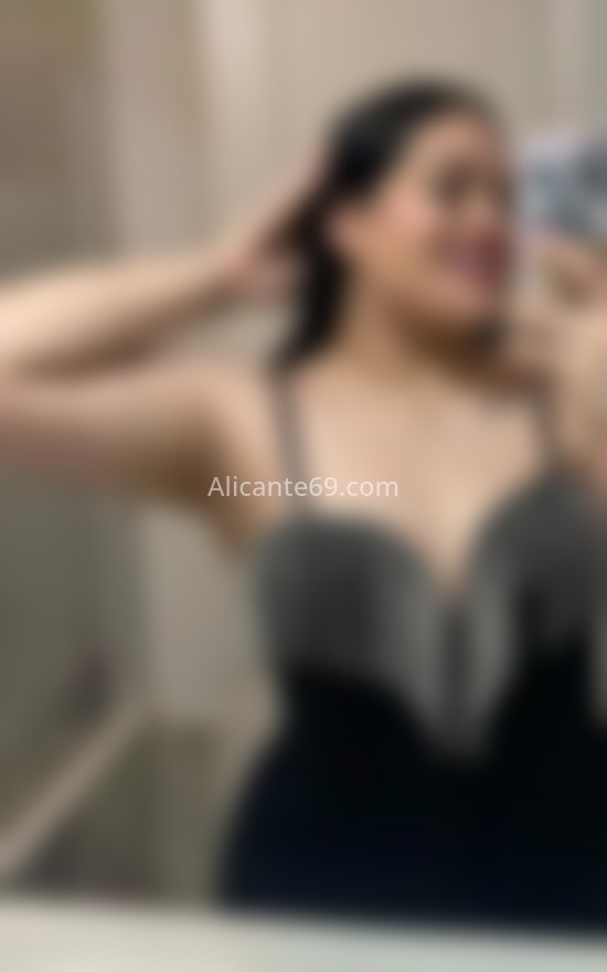 Natasha. 637575777. Citas en ALICANTE, ALICANTE. www.alicante69.com.