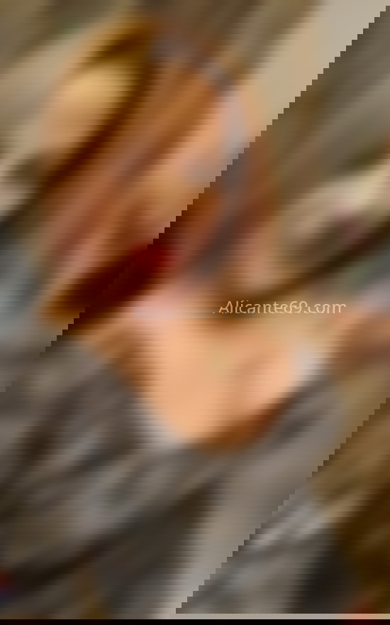 Katia, mujer latina. 666348512. Citas en ALICANTE, ALICANTE. www.alicante69.com.