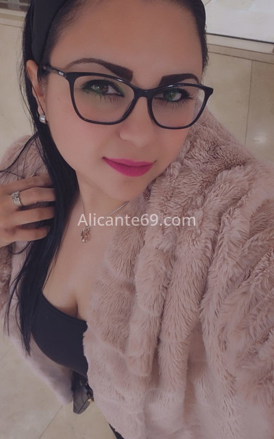 Agatha, madurita colombiana. 642042088. Citas en ALICANTE, ALICANTE. www.alicante69.com.