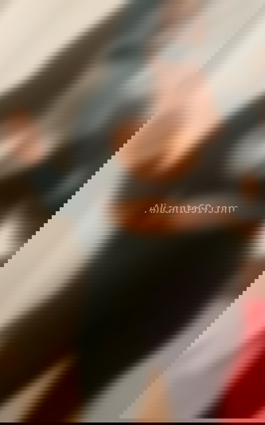 Brenda. 641878530. Citas en ALICANTE, ALICANTE. www.alicante69.com.
