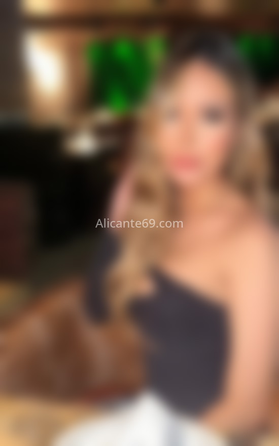 Clara, modelo venezolana. 627191888. Citas en ALICANTE, ALICANTE. www.alicante69.com.
