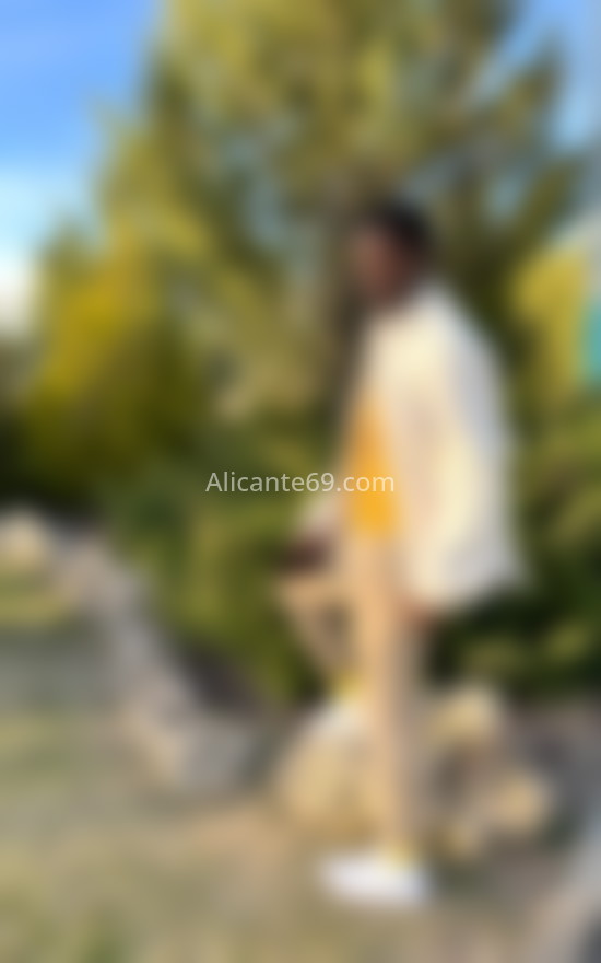Taylor, cubano. 674814465. Citas en ALICANTE, ALICANTE. www.alicante69.com.