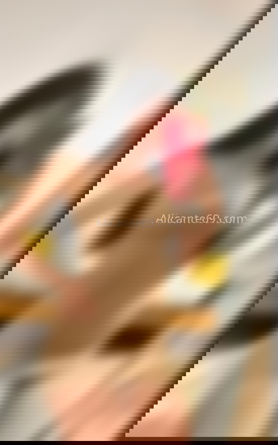 Gaby, joven colombiana. 613593124. Citas en ALICANTE, ALICANTE. www.alicante69.com.