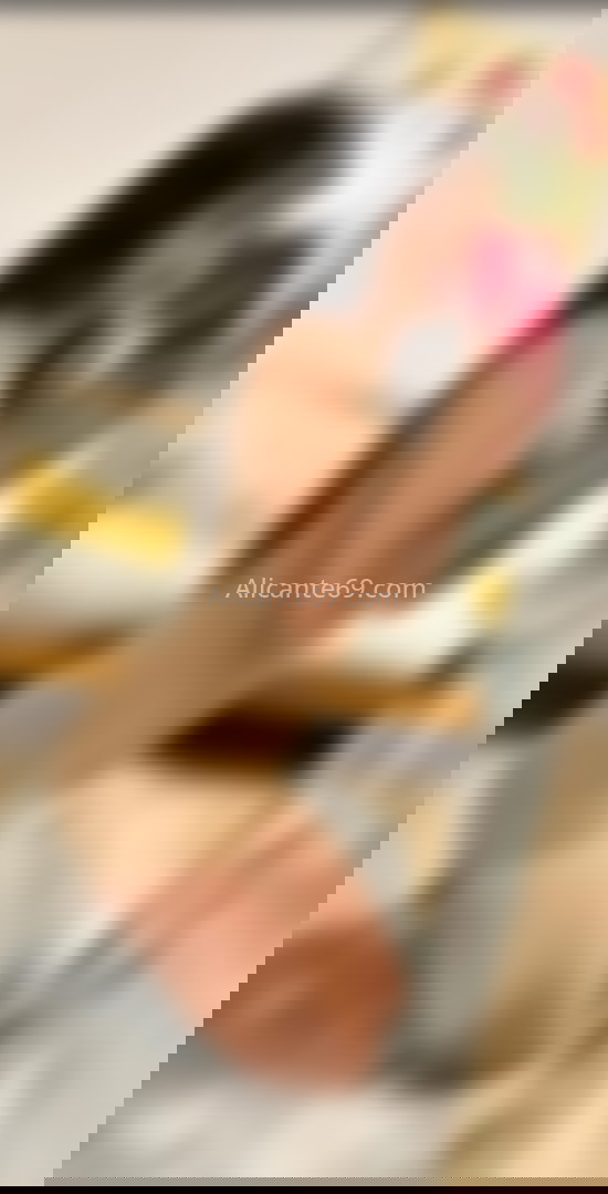 Gaby, joven colombiana. 613593124. Citas en ALICANTE, ALICANTE. www.alicante69.com.