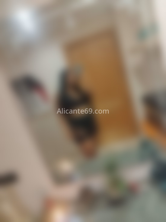 Mia, bella escort de lujo, novedad!. 640588185. Citas en ALICANTE, ALICANTE. www.alicante69.com.