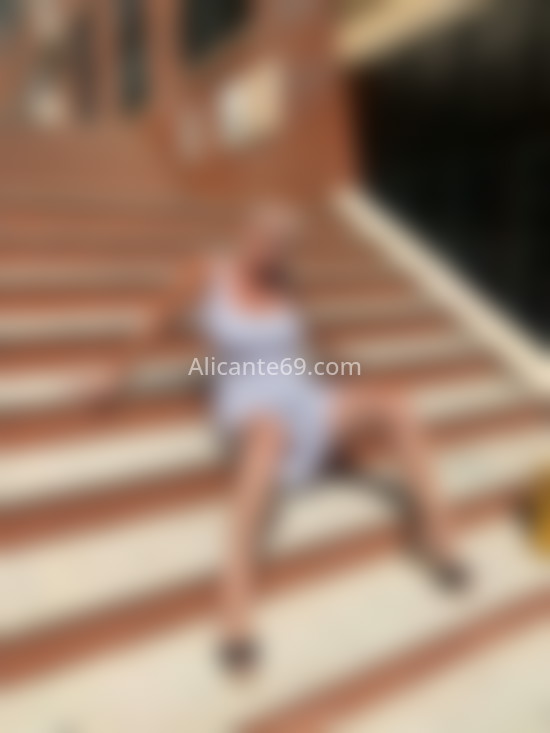 Paula, atrevida madurita en Benidorm. 671331807. Citas en ALICANTE, ALICANTE. www.alicante69.com.