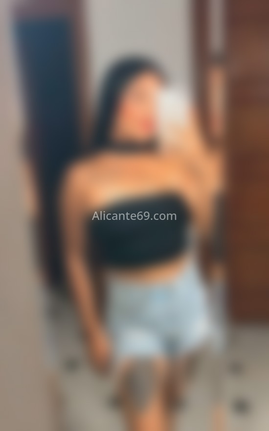 Soffia, guapa y elegante acompañante. 614165715. Citas en ALICANTE, ALICANTE. www.alicante69.com.