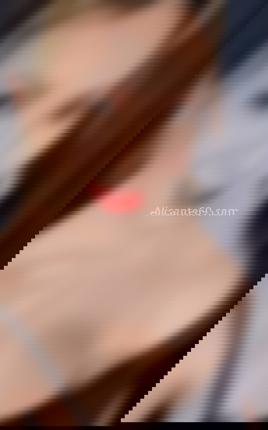 Camila, trans, cálida y cercana. 697667357. Citas en ALICANTE, ALICANTE. www.alicante69.com.