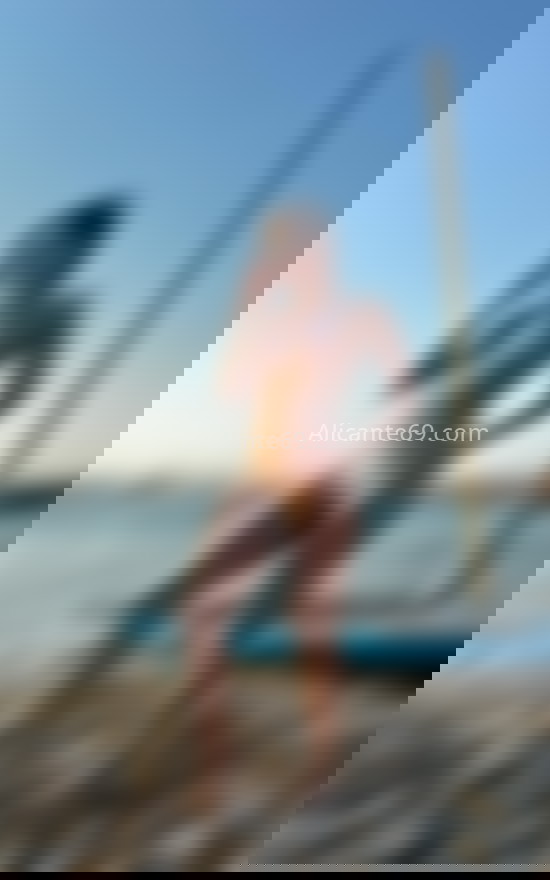 Ana, brasileña de vacaciones. 637922573. Citas en ALICANTE, ALICANTE. www.alicante69.com.