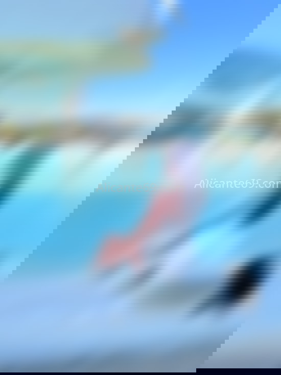 Karol, recién llegada joven latina. 624380989. Citas en ALICANTE, ALICANTE. www.alicante69.com.