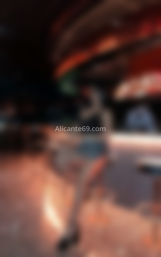 Sofía 23 años, seductora y traviesa. 602564309. Citas en ALICANTE, ALICANTE. www.alicante69.com.