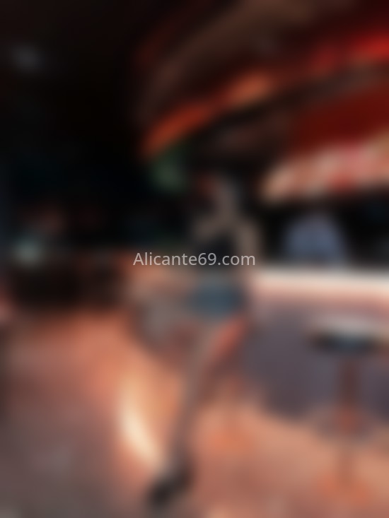 Sofía 23 años, seductora y traviesa. 602564309. Citas en ALICANTE, ALICANTE. www.alicante69.com.