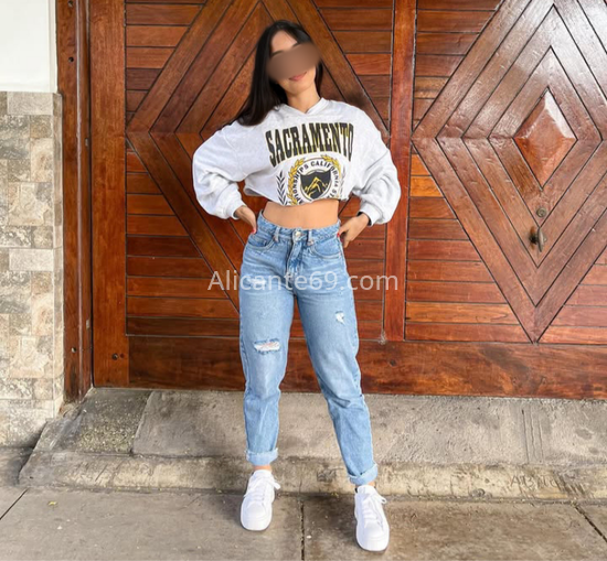Tamara, española morena y delgadita . 678853658. Citas en ALICANTE, ALICANTE. www.alicante69.com.