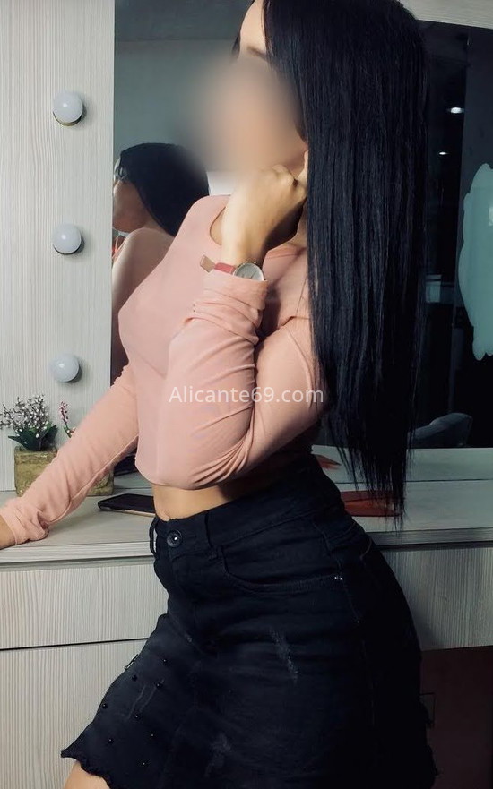 Tamara, española morena y delgadita . 678853658. Citas en ALICANTE, ALICANTE. www.alicante69.com.