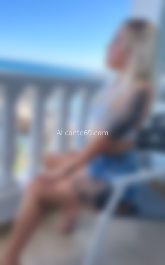 Alejandra, universitaria española. 602085321. Citas en ALICANTE, ALICANTE. www.alicante69.com.