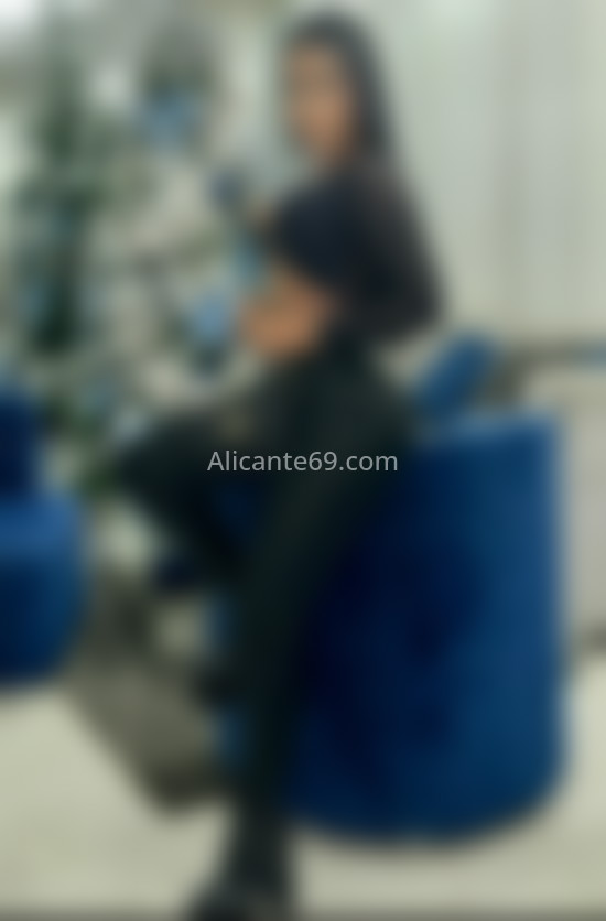 Samy, alegre y sociable. 643471793. Citas en ALICANTE, ALICANTE. www.alicante69.com.