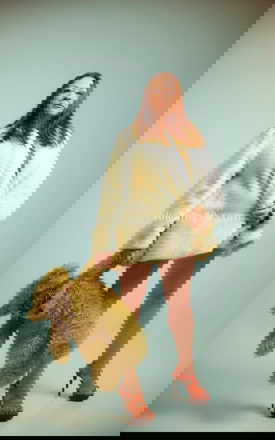 Irina, mujer rusa. 604113786. Citas en ALICANTE, ALICANTE. www.alicante69.com.