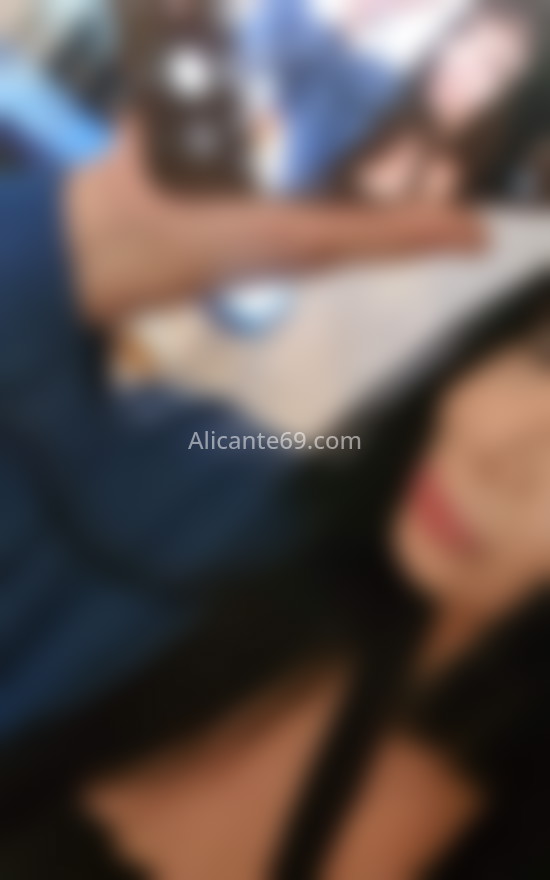 Carla. 636005465. Citas en ALICANTE, ALICANTE. www.alicante69.com.