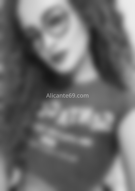 Perla, positiva y sociable. 612549860. Citas en ALICANTE, ALICANTE. www.alicante69.com.