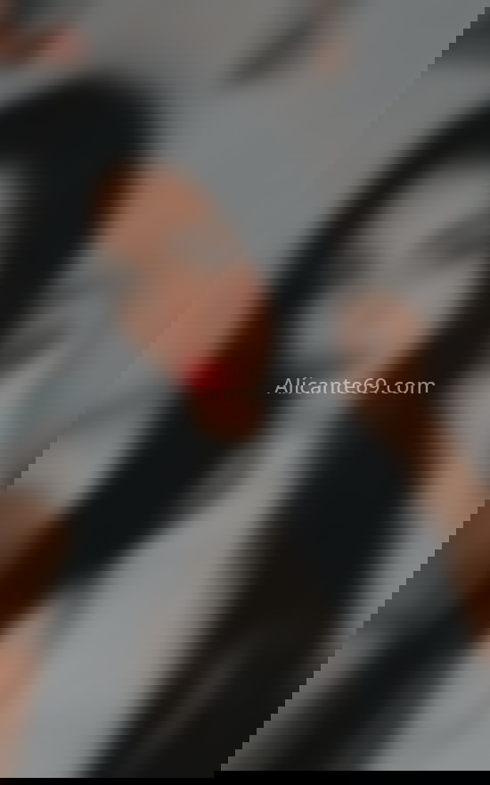 Bianca, trans colombiana extrovertida. 666102715. Citas en ALICANTE, ALICANTE. www.alicante69.com.