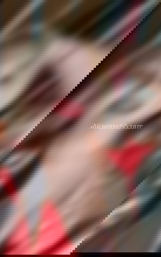 Cristal, mujer latina. 675030919. Citas en ALICANTE, ALICANTE. www.alicante69.com.