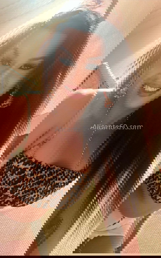 Valeria, trans colombiana. 613655810. Citas en ALICANTE, ALICANTE. www.alicante69.com.
