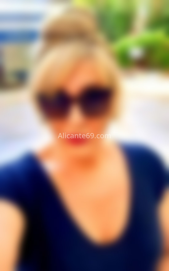 Penélope, argentina  . 614502586. Citas en ALICANTE, ALICANTE. www.alicante69.com.