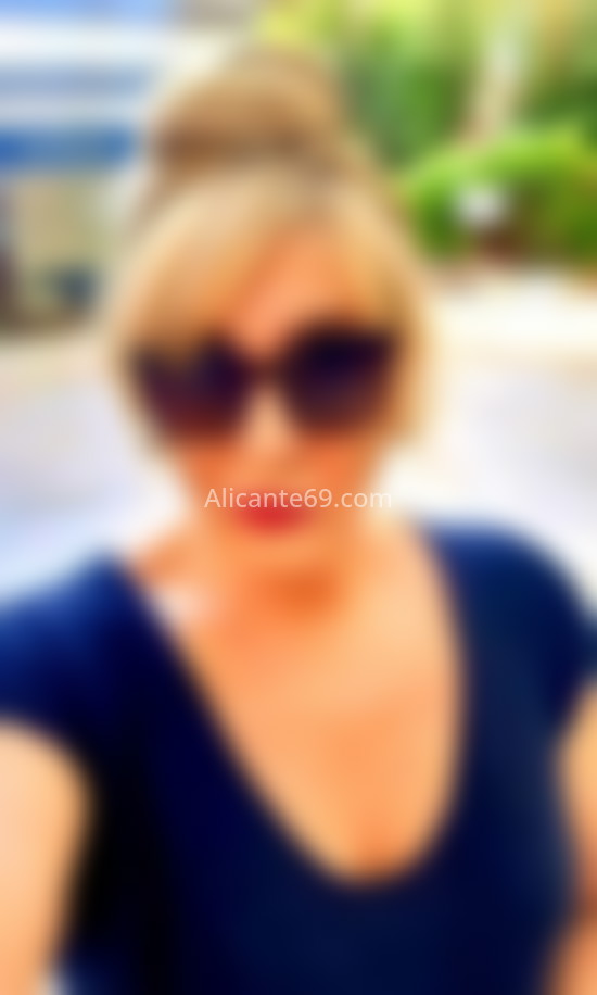 Penélope, argentina  . 614502586. Citas en ALICANTE, ALICANTE. www.alicante69.com.