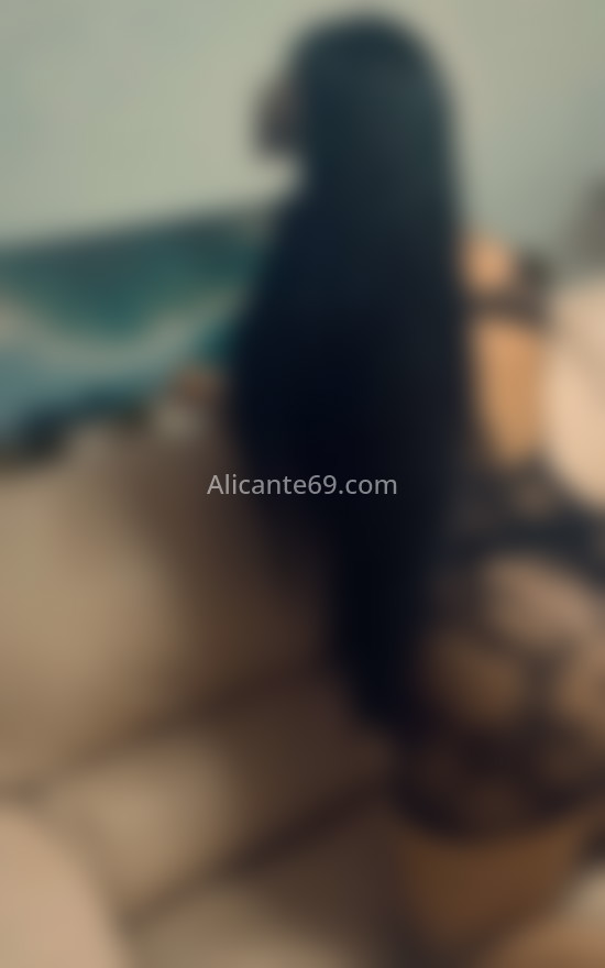 Paloma, hermosa mujer latina. 603653261. Citas en ALICANTE, ALICANTE. www.alicante69.com.