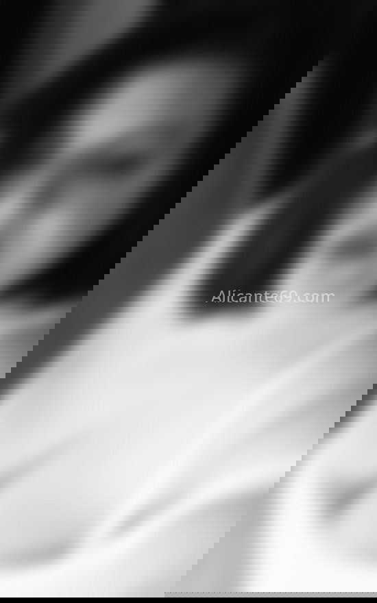 Anna curvy, primera vez en la ciudad. 642373468. Citas en ALICANTE, ALICANTE. www.alicante69.com.