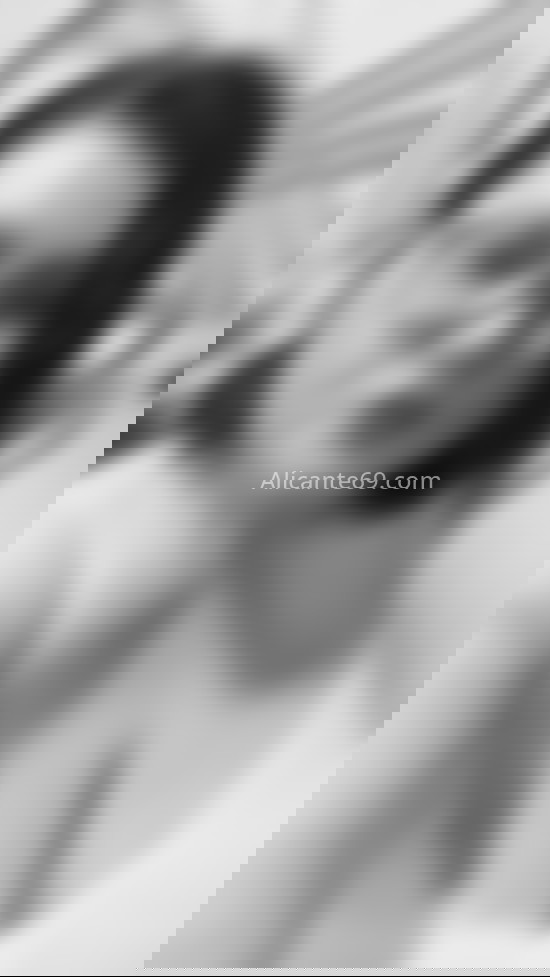 Anna curvy, primera vez en la ciudad. 642373468. Citas en ALICANTE, ALICANTE. www.alicante69.com.
