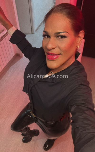 Vanesa, mujer trans divertida. 632018148. Citas en ALICANTE, ALICANTE. www.alicante69.com.