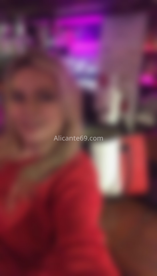 Melisa, mujer trans muy femenina. 602470936. Citas en ALICANTE, ALICANTE. www.alicante69.com.