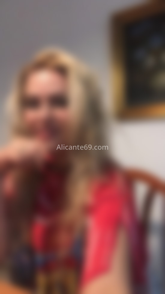 Melisa, mujer trans muy femenina. 602470936. Citas en ALICANTE, ALICANTE. www.alicante69.com.