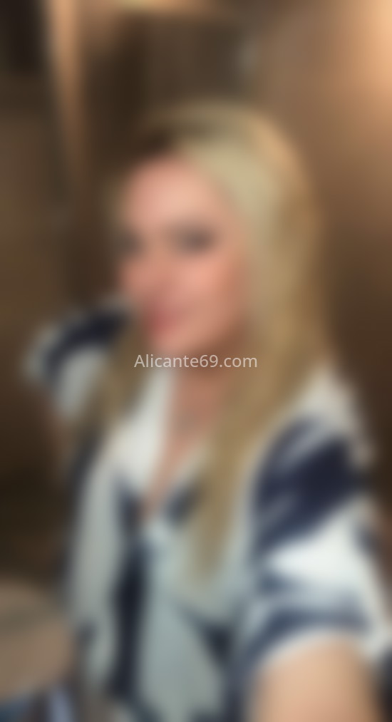 Melisa, mujer trans muy femenina. 602470936. Citas en ALICANTE, ALICANTE. www.alicante69.com.