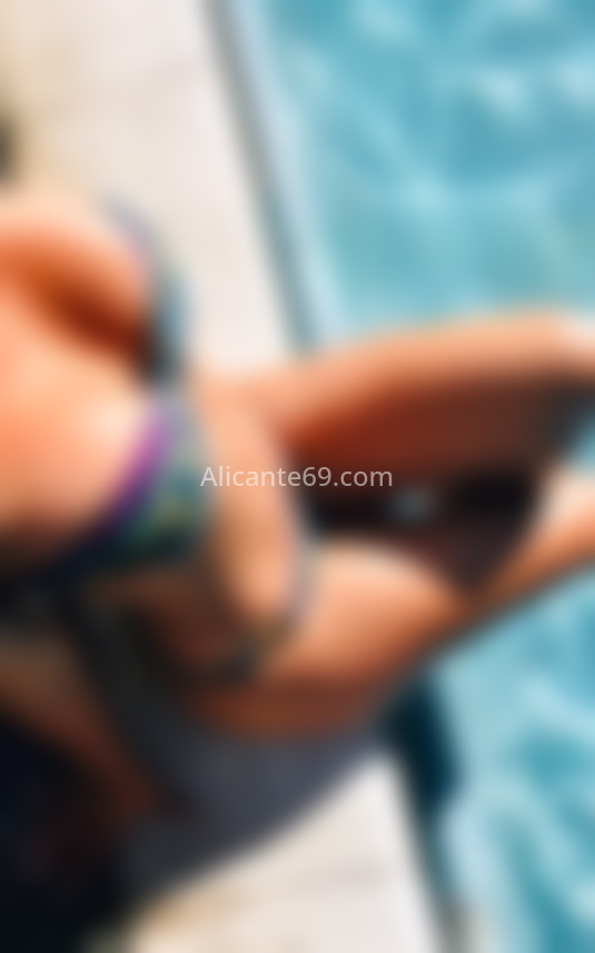 Vanesa, todo un encanto de mujer. 642479672. Citas en ALICANTE, ALICANTE. www.alicante69.com.