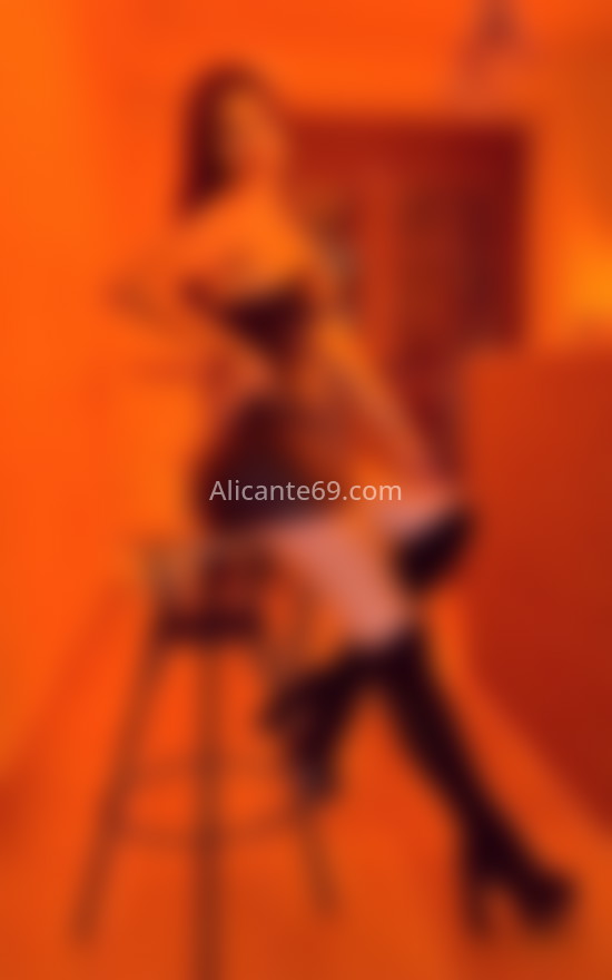 Isabela, chica latina muy dulce. 691292810. Citas en ALICANTE, ALICANTE. www.alicante69.com.
