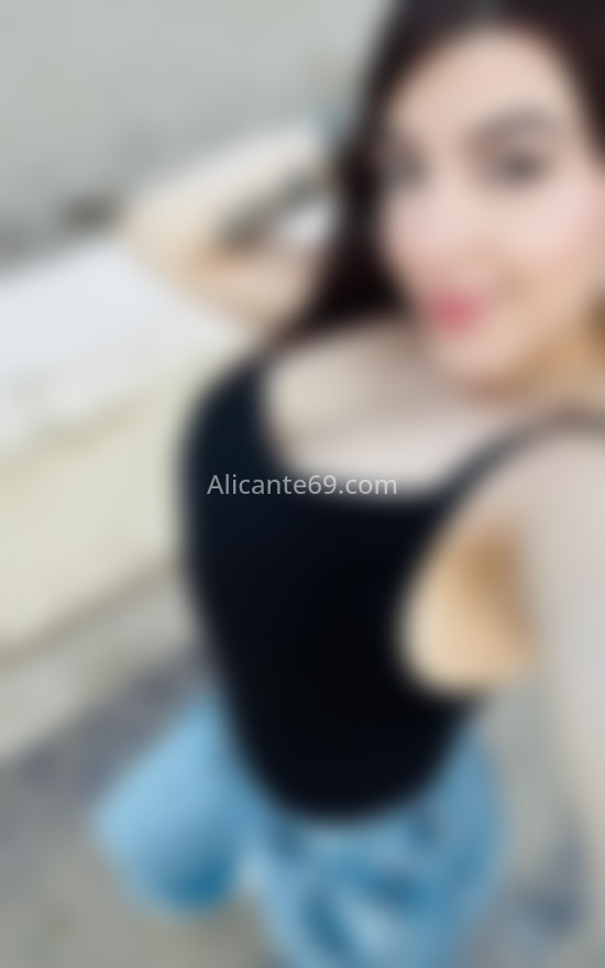Valery, hermosa estudiante . 642479672. Citas en ALICANTE, ALICANTE. www.alicante69.com.
