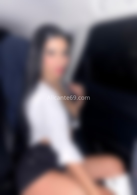Camila, dulce y cariñosa jovencita. 642479672. Citas en ALICANTE, ALICANTE. www.alicante69.com.