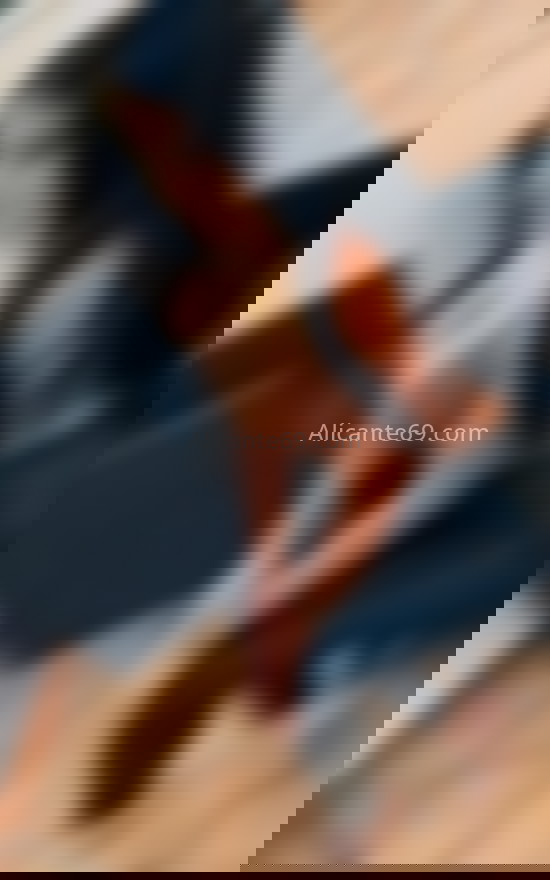 Luz, latina llamativa y deslumbrante. 642479672. Citas en ALICANTE, ALICANTE. www.alicante69.com.