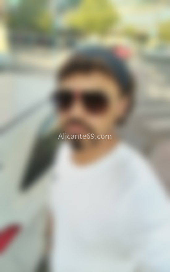 Junior. 672617129. Citas en ALICANTE, ALICANTE. www.alicante69.com.