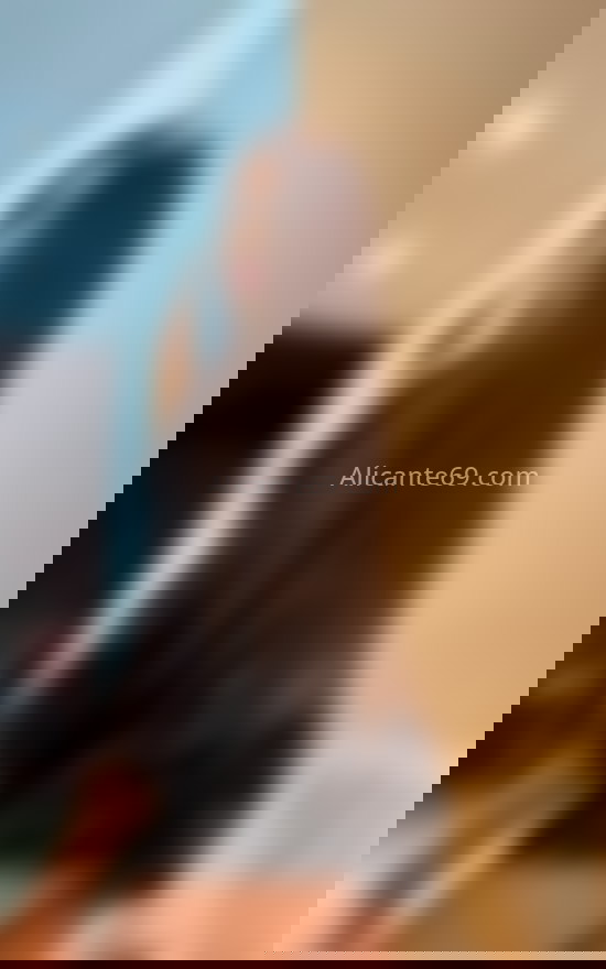 Valentina. 611225778. Citas en ALICANTE, ALICANTE. www.alicante69.com.