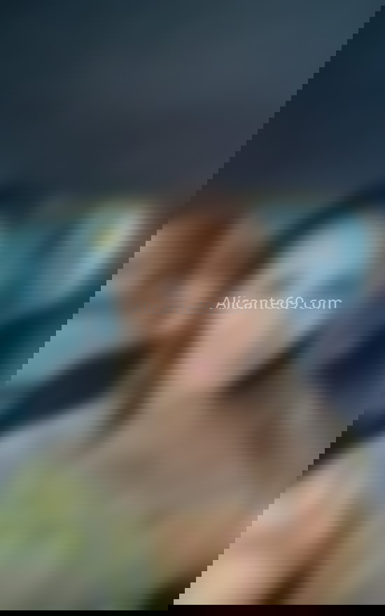 Camila, trans latina enrollada . 642144049. Citas en ALICANTE, ALICANTE. www.alicante69.com.
